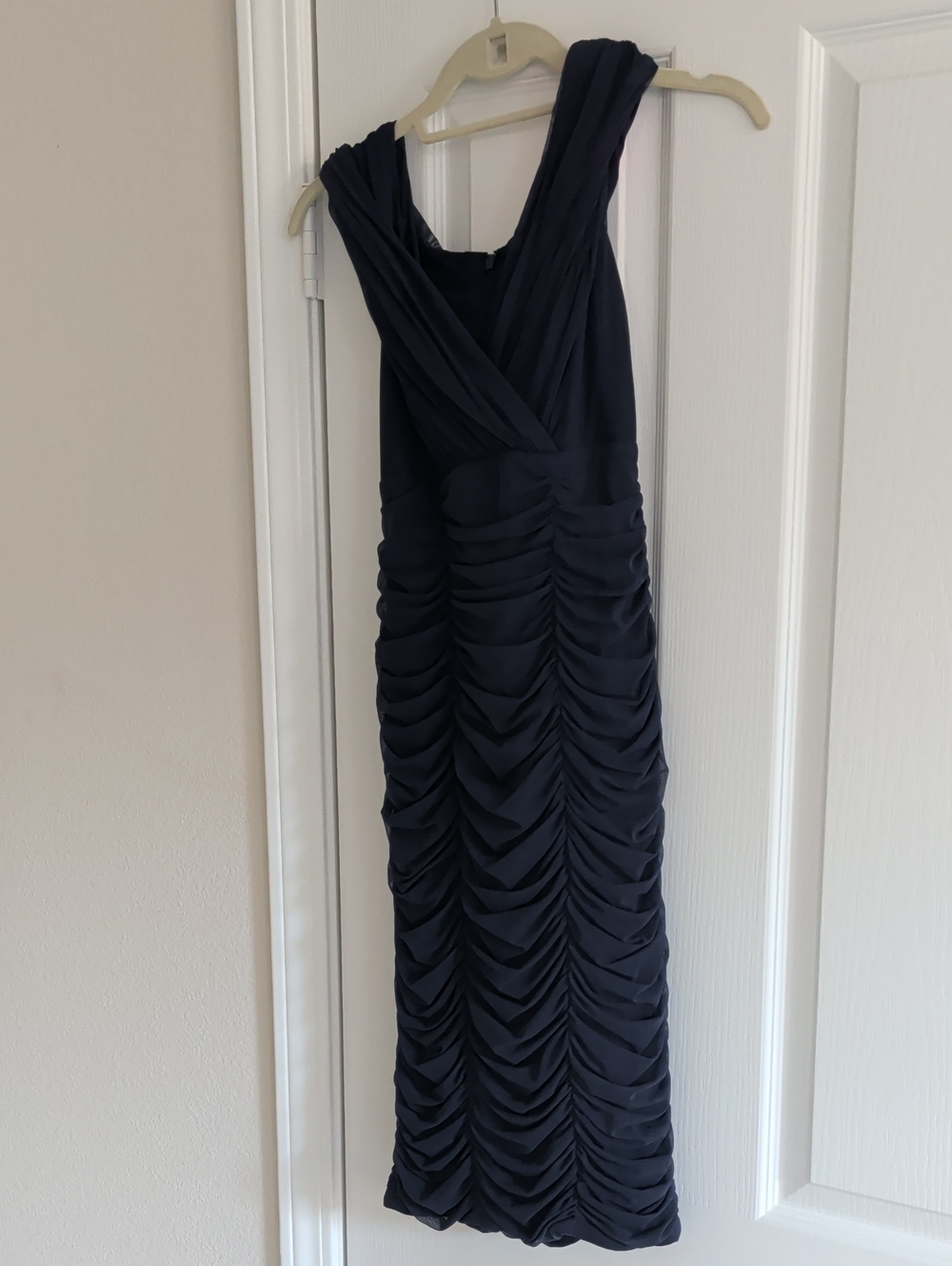 Tadashi Shoji Navy Ruched V-Neck Long Sleeve Gown